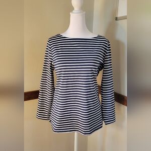 Vineyard Vines Navy and White Striped Long Sleeve Boatneck Top
